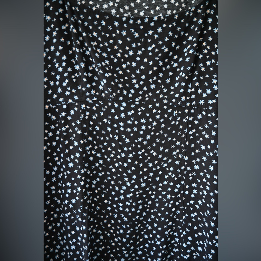 Madewell Skater Dress - Picture 6 of 8